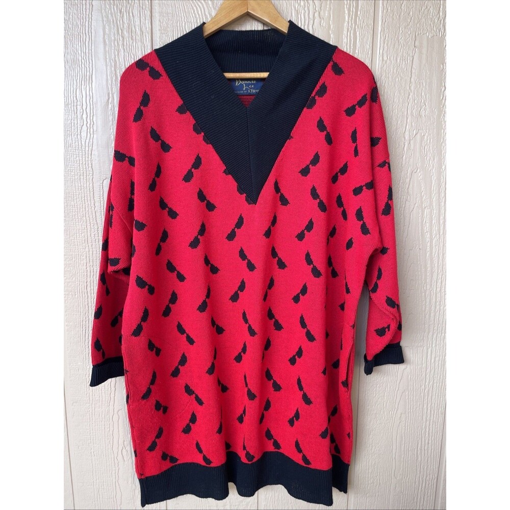 Vintage Women's Bonnie Lee Oversized Red Sweater Dress Acrylic AOP Sunglasses L